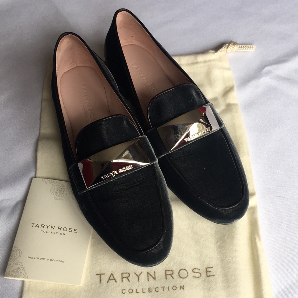 Tarry Rose Elena Velvet Loafer